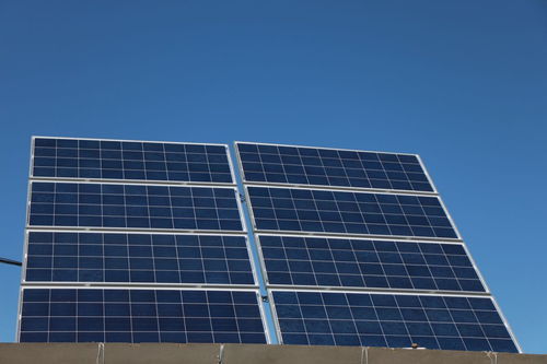 通遼太陽(yáng)能 綠色能源新動(dòng)力，助力可持續(xù)發(fā)展